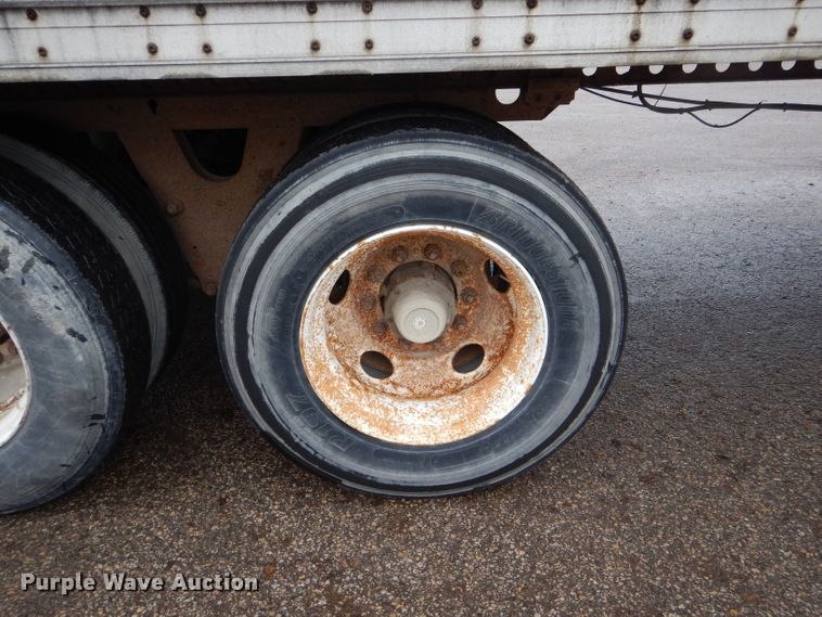 image for item DH6862 2005 Wabash dry van trailer