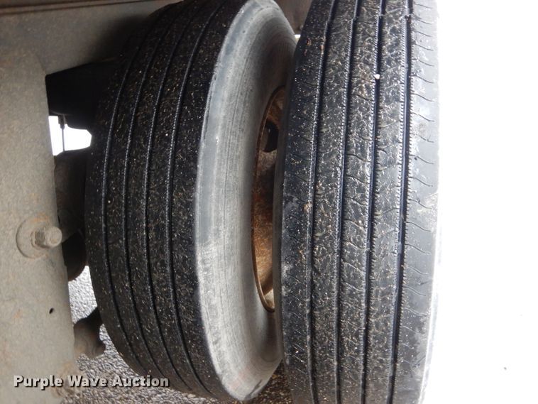 image for item DH6863 2006 Wabash dry van trailer