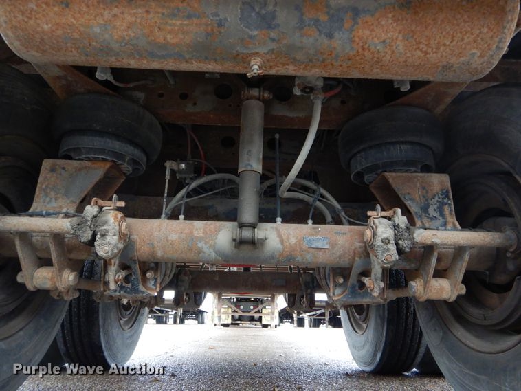 image for item DH6865 2005 Wabash dry van trailer