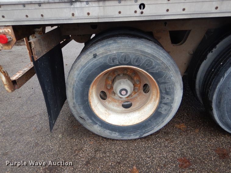 image for item DH6865 2005 Wabash dry van trailer