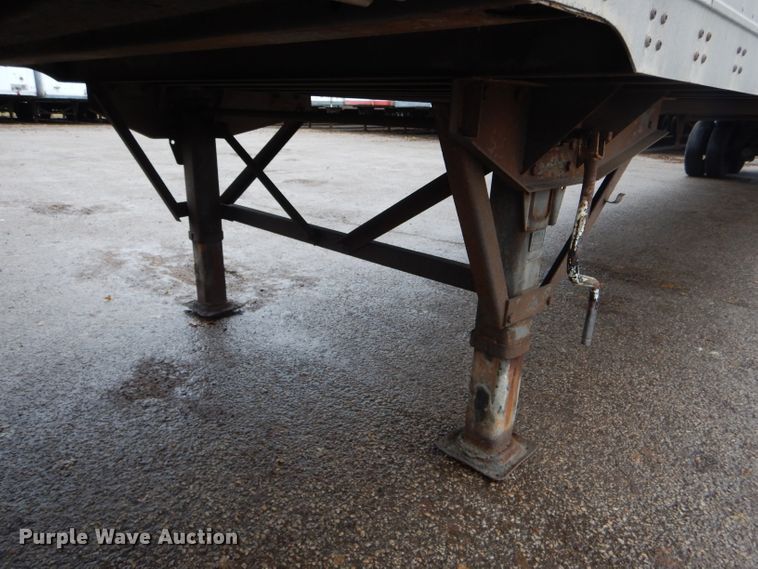 image for item DH6866 2005 Wabash dry van trailer