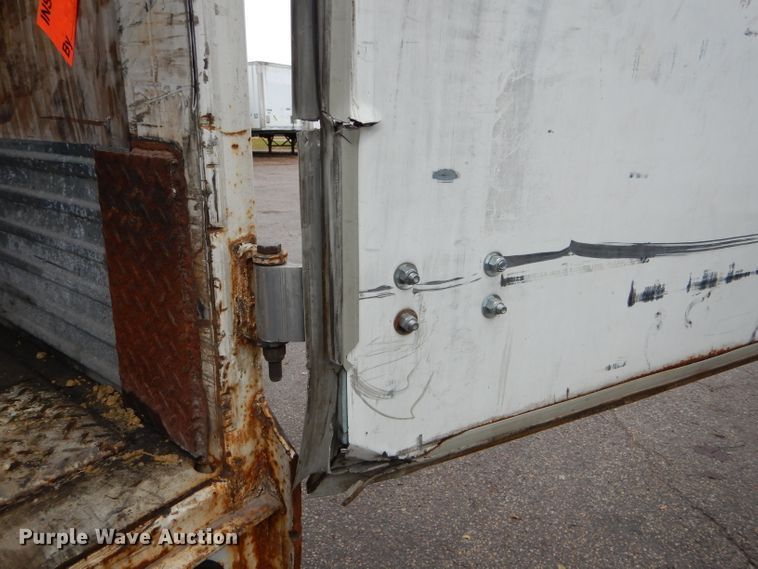 image for item DH6866 2005 Wabash dry van trailer