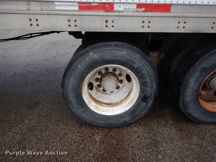 image for item DH6866 2005 Wabash dry van trailer