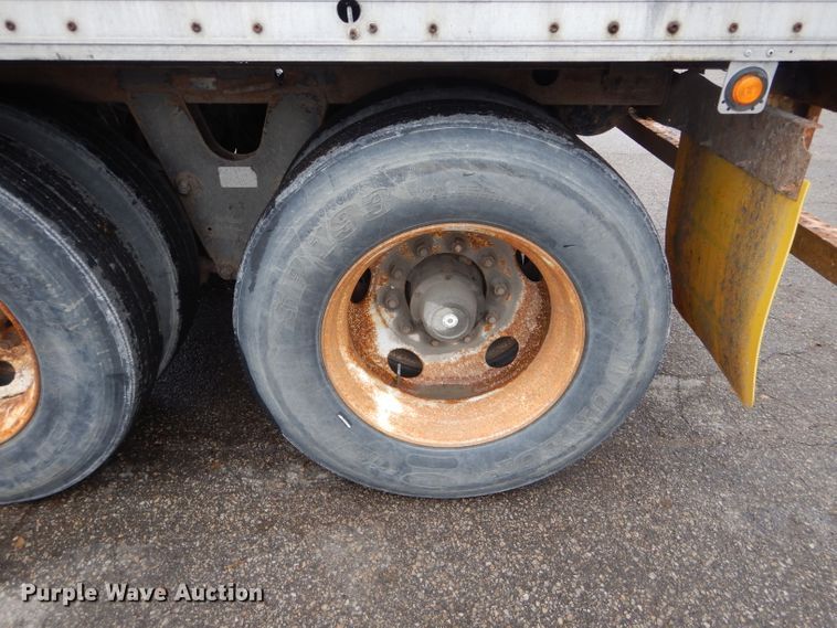image for item DH6867 2005 Wabash dry van trailer