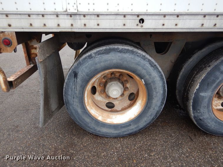 image for item DH6867 2005 Wabash dry van trailer