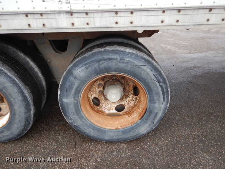 image for item DH6867 2005 Wabash dry van trailer