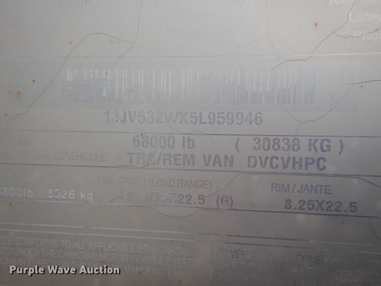 image for item DH6867 2005 Wabash dry van trailer