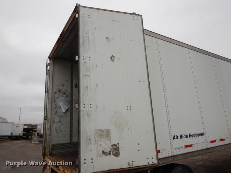 image for item DH6869 2005 Wabash dry van trailer