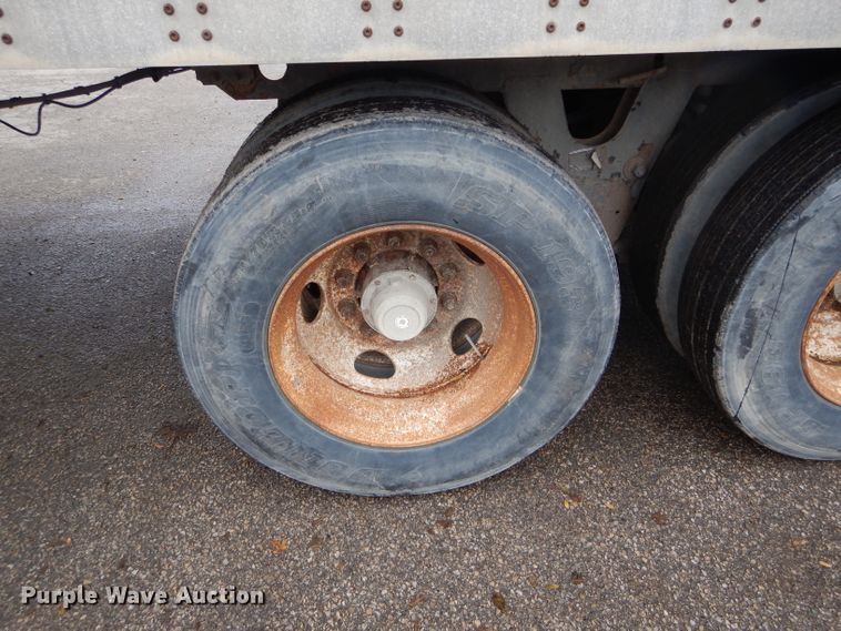 image for item DH6870 2006 Wabash dry van trailer