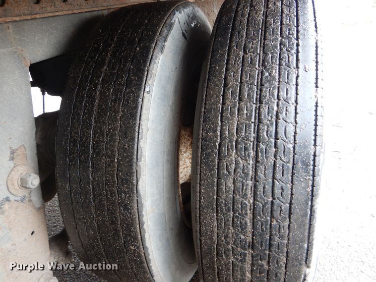 image for item DH6870 2006 Wabash dry van trailer