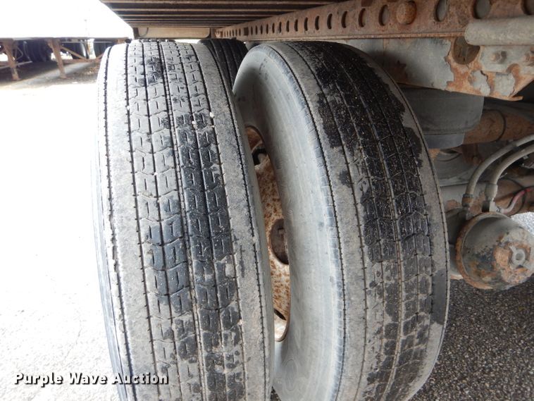 image for item DH6870 2006 Wabash dry van trailer