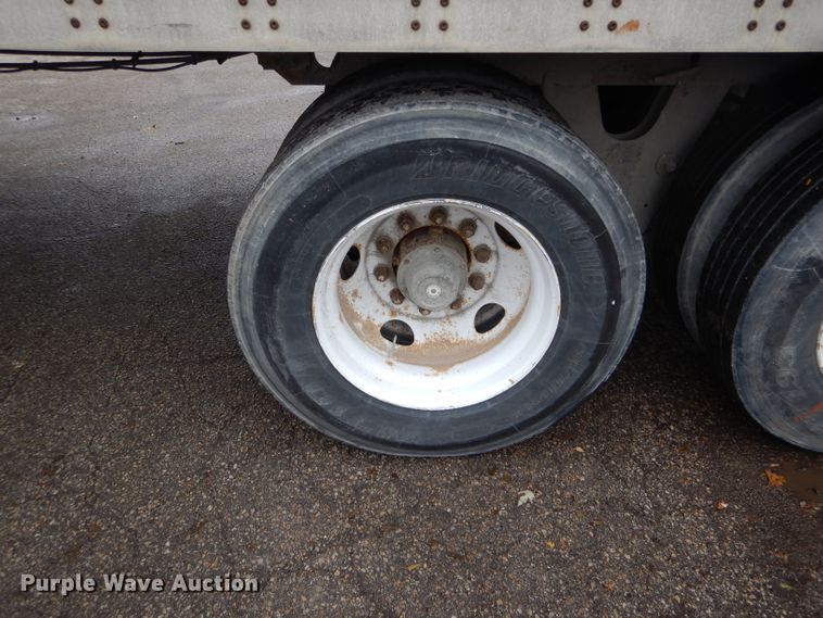 image for item DH6872 2006 Wabash dry van trailer