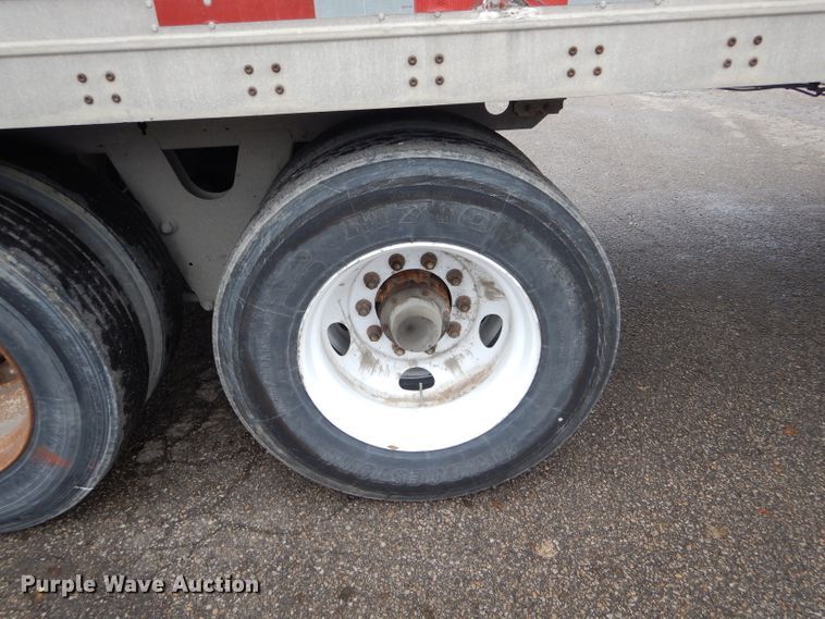 image for item DH6872 2006 Wabash dry van trailer