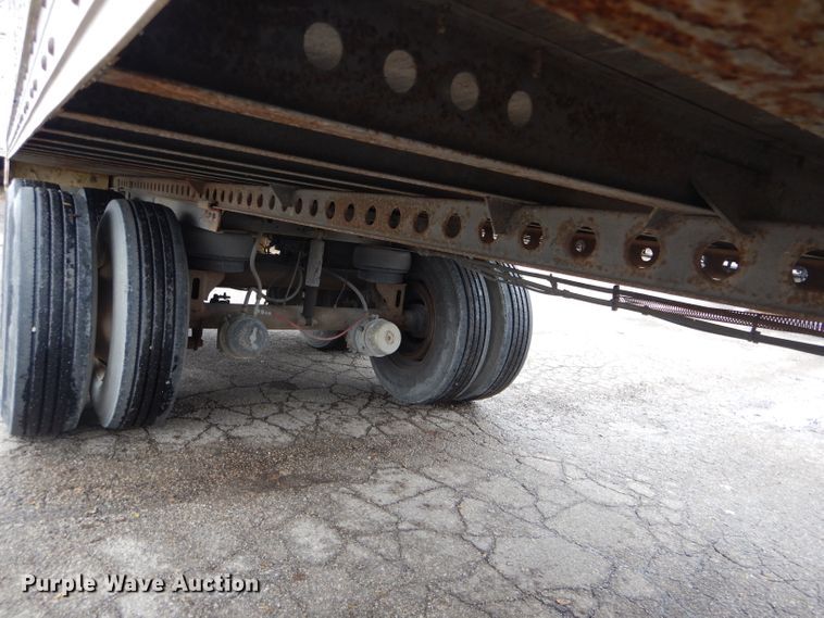 image for item DH6873 2005 Wabash dry van trailer