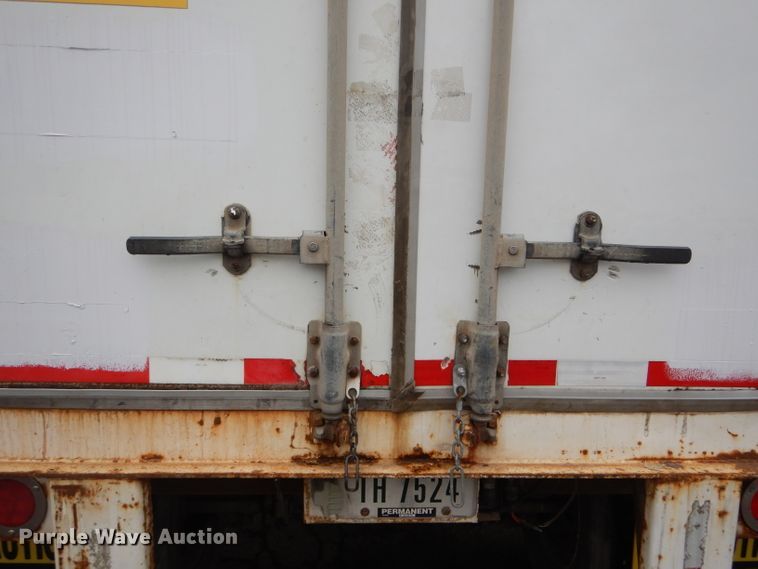 image for item DH6873 2005 Wabash dry van trailer