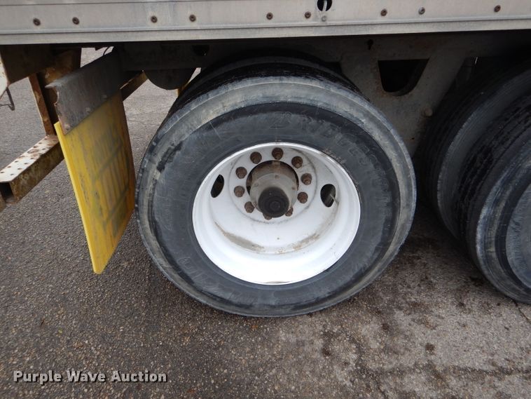 image for item DH6873 2005 Wabash dry van trailer