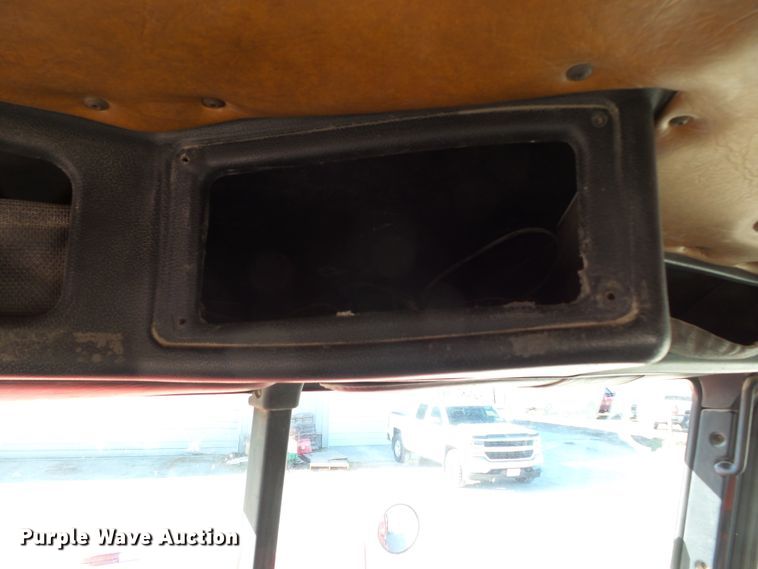 image for item DH7820 2000 Freightliner Classic semi truck