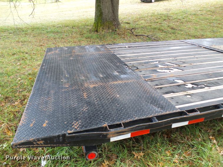 image for item DI0714 2017 Load Trail drop deck equipment trailer