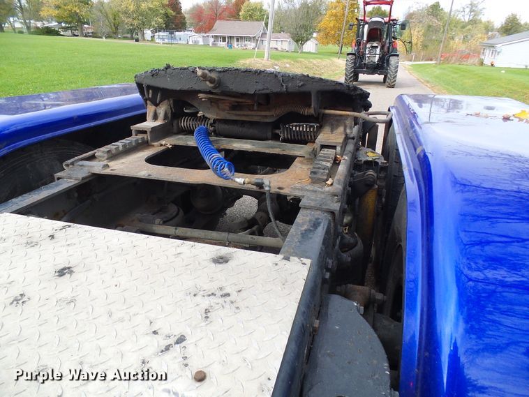 image for item DI0715 1992 Peterbilt 379 semi truck