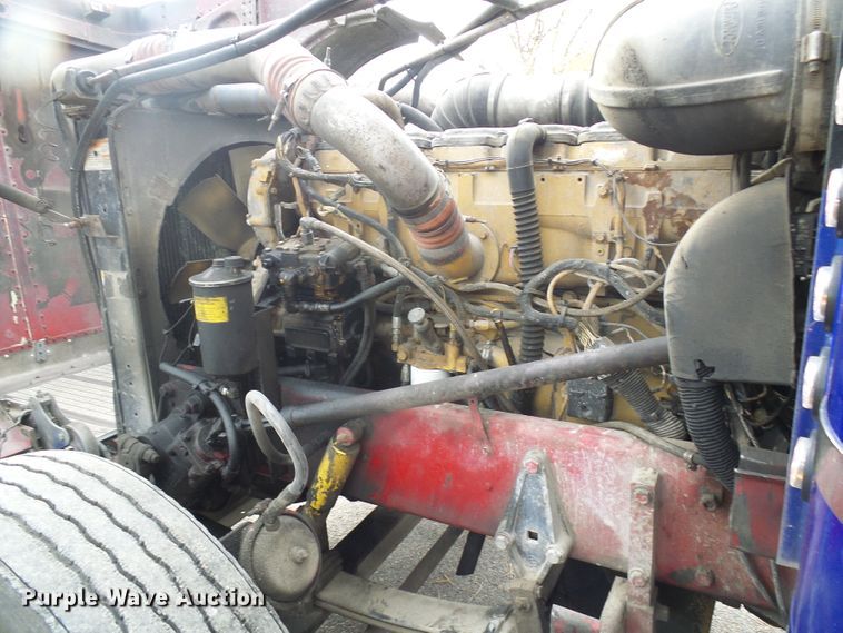 image for item DI0715 1992 Peterbilt 379 semi truck