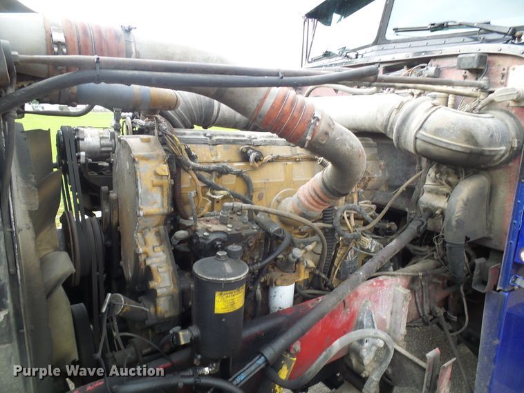 image for item DI0715 1992 Peterbilt 379 semi truck