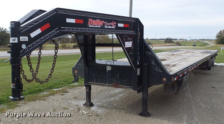 image for item DI0717 2016 Load Trail equipment trailer
