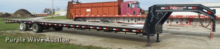 image for item DI0717 2016 Load Trail equipment trailer
