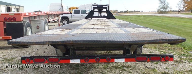 image for item DI0717 2016 Load Trail equipment trailer