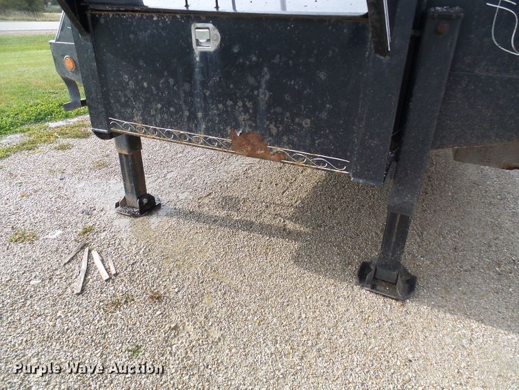 image for item DI0717 2016 Load Trail equipment trailer