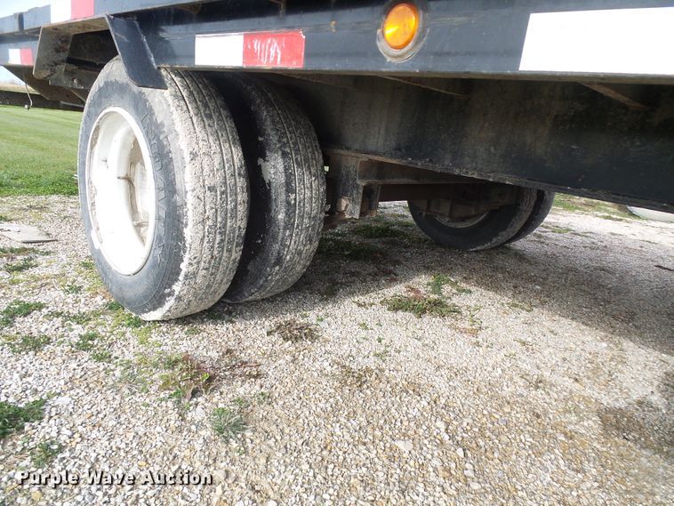 image for item DI0717 2016 Load Trail equipment trailer