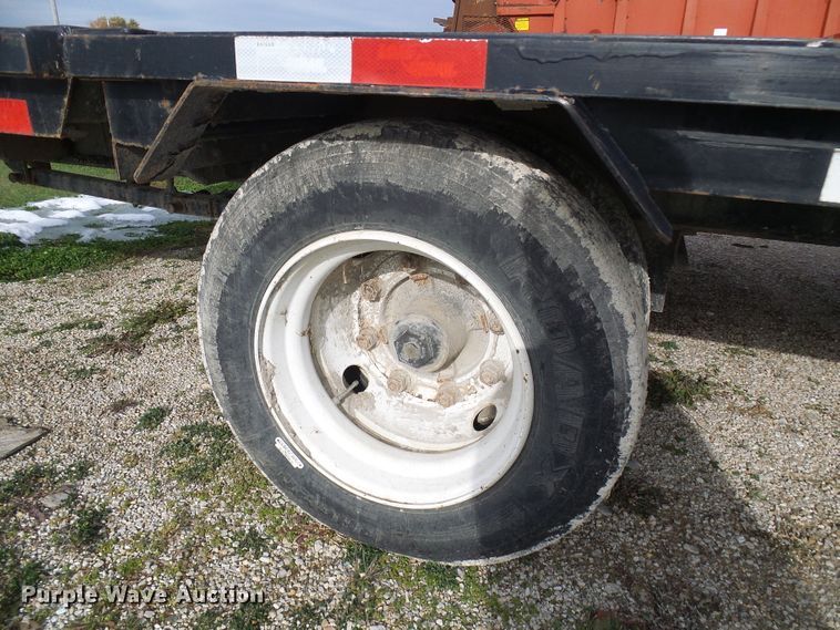 image for item DI0717 2016 Load Trail equipment trailer