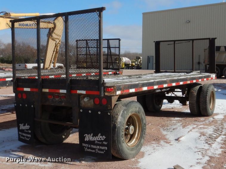 image for item EC9158 1971 flatbed trailer
