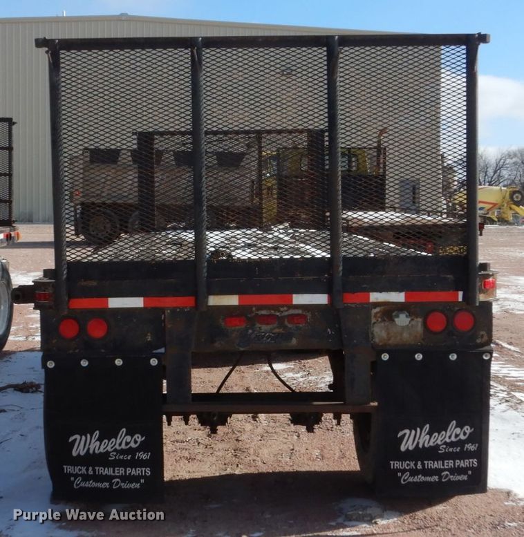 image for item EC9158 1971 flatbed trailer