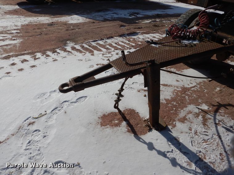 image for item EC9158 1971 flatbed trailer