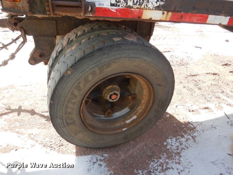 image for item EC9158 1971 flatbed trailer