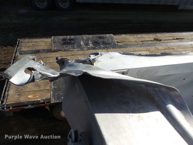 image for item EF9568 2010 Wilson DWH551B Pace Setter double hopper bottom grain trailer