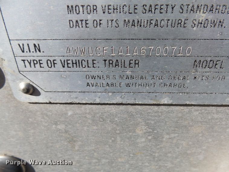 image for item EF9568 2010 Wilson DWH551B Pace Setter double hopper bottom grain trailer