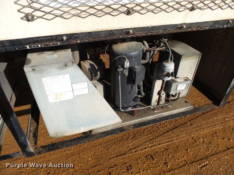 image for item EF9592 2009 International DuraStar 4300 refrigerated box truck