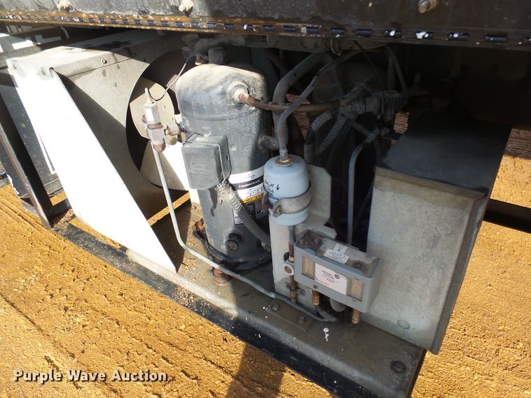 image for item EF9592 2009 International DuraStar 4300 refrigerated box truck