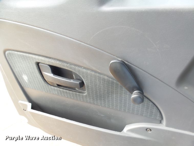 image for item EF9592 2009 International DuraStar 4300 refrigerated box truck