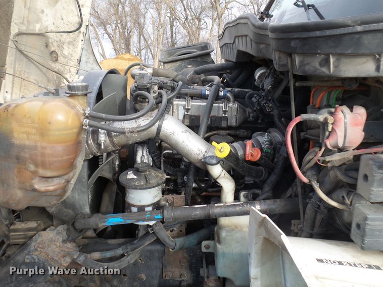 image for item EF9592 2009 International DuraStar 4300 refrigerated box truck