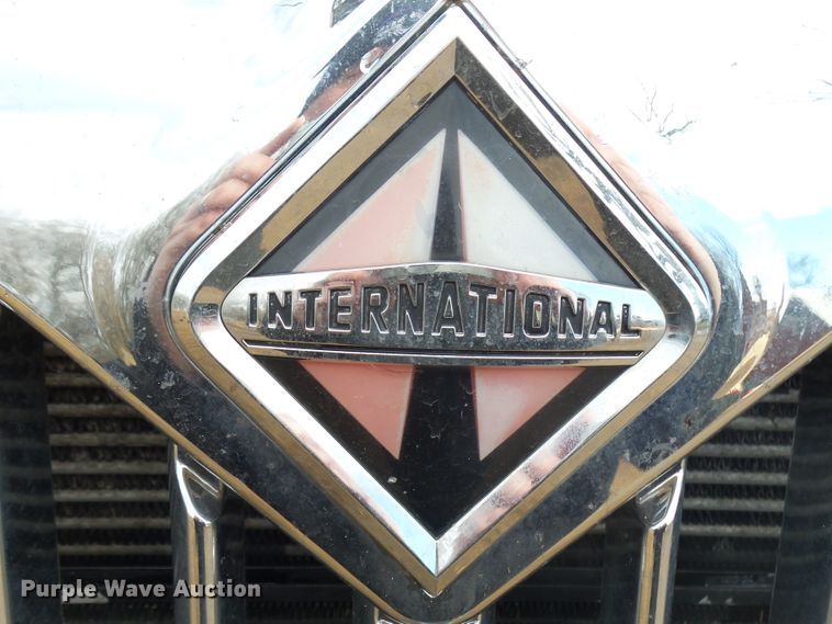 image for item EF9592 2009 International DuraStar 4300 refrigerated box truck