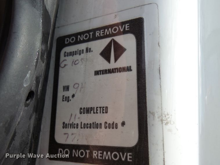 image for item EF9592 2009 International DuraStar 4300 refrigerated box truck