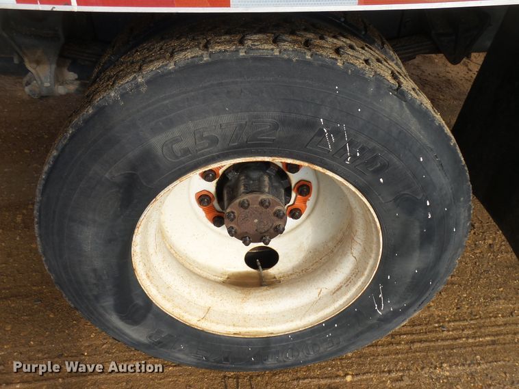 image for item EF9592 2009 International DuraStar 4300 refrigerated box truck