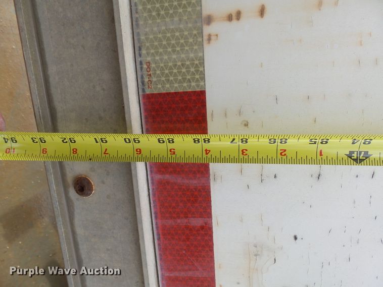 image for item EF9595 2000 Ford F650 Super Duty box truck