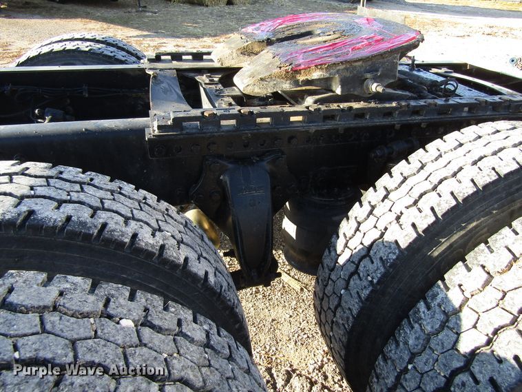 image for item FD9311 2006 Western Star 4900FA semi truck