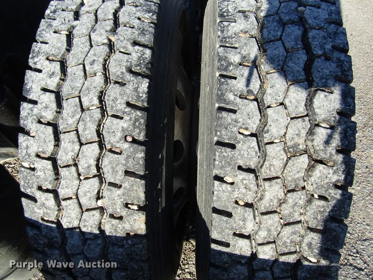 image for item FD9311 2006 Western Star 4900FA semi truck