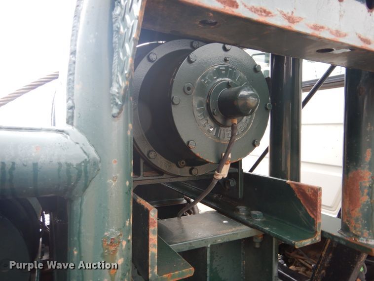 image for item FF9163 2008 Mack GU713 semi truck