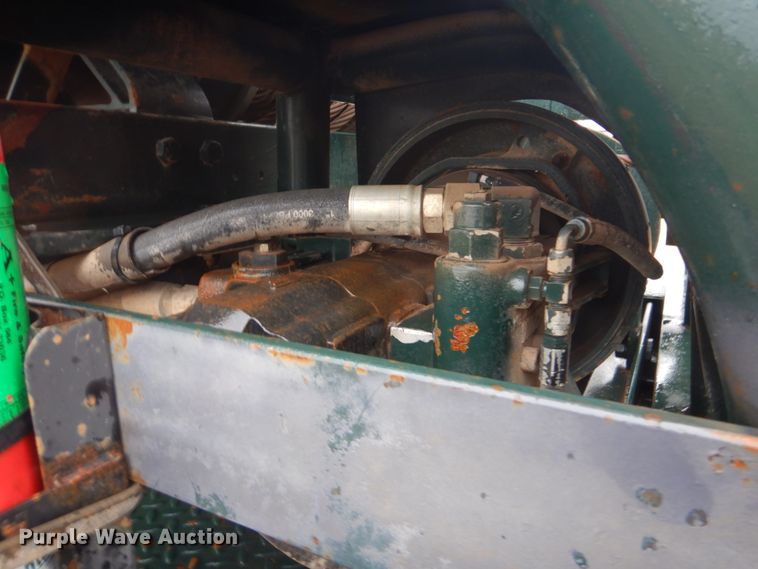 image for item FF9163 2008 Mack GU713 semi truck