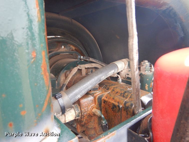 image for item FF9163 2008 Mack GU713 semi truck